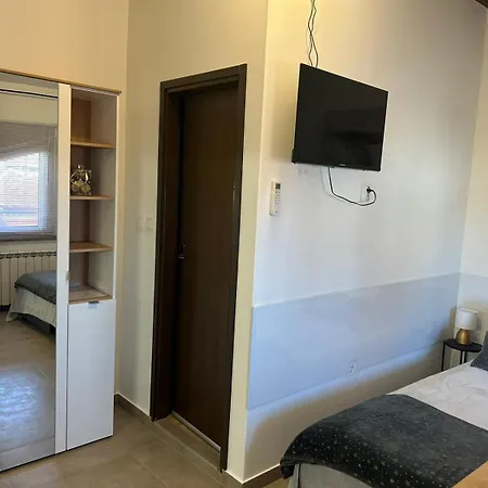 Appartement Cozy Studio, Rosi 1, With Free Public Parking And Free Wifi *